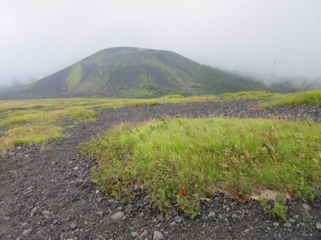 下塚から見た上塚