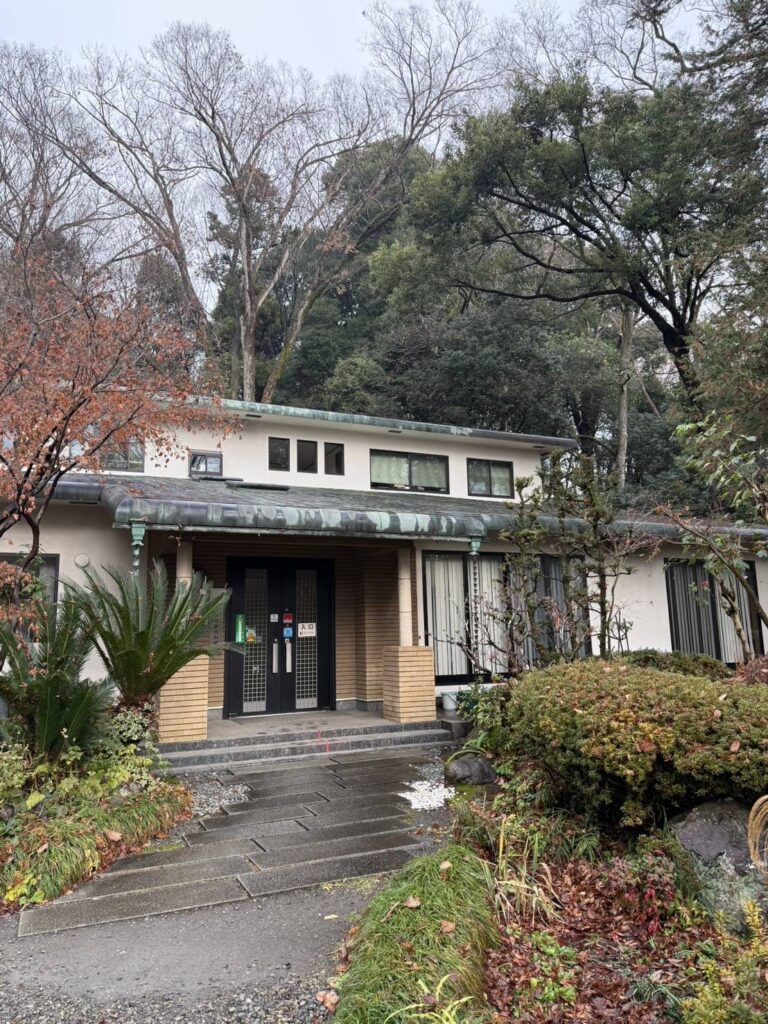 国分寺資料館,内部は2階建てになっており多くの資料が展示されている（撮影ナベノ）